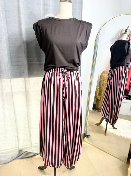 Pantalón safari rosa choco goma