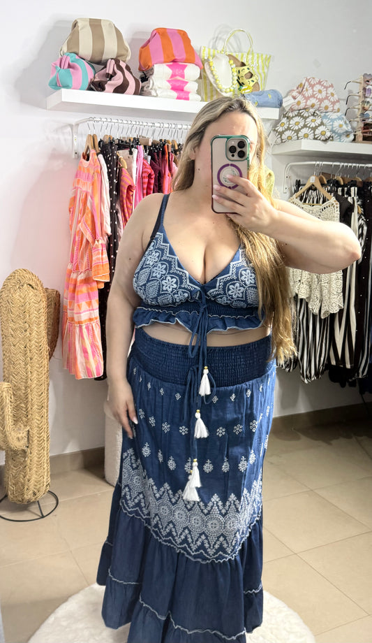 Conjunto vaquero bordado